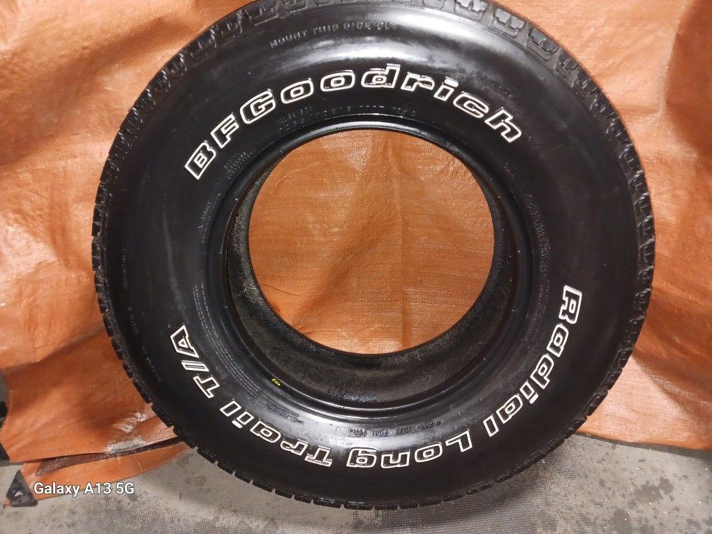265/70R16 Tire