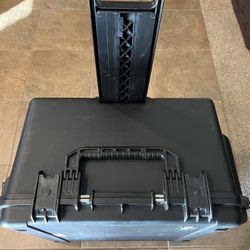 SKB iSeries Roller case Dj band