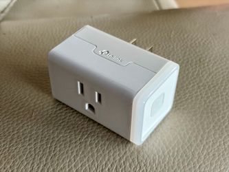 TP-Link Kasa Smart Plug HS103