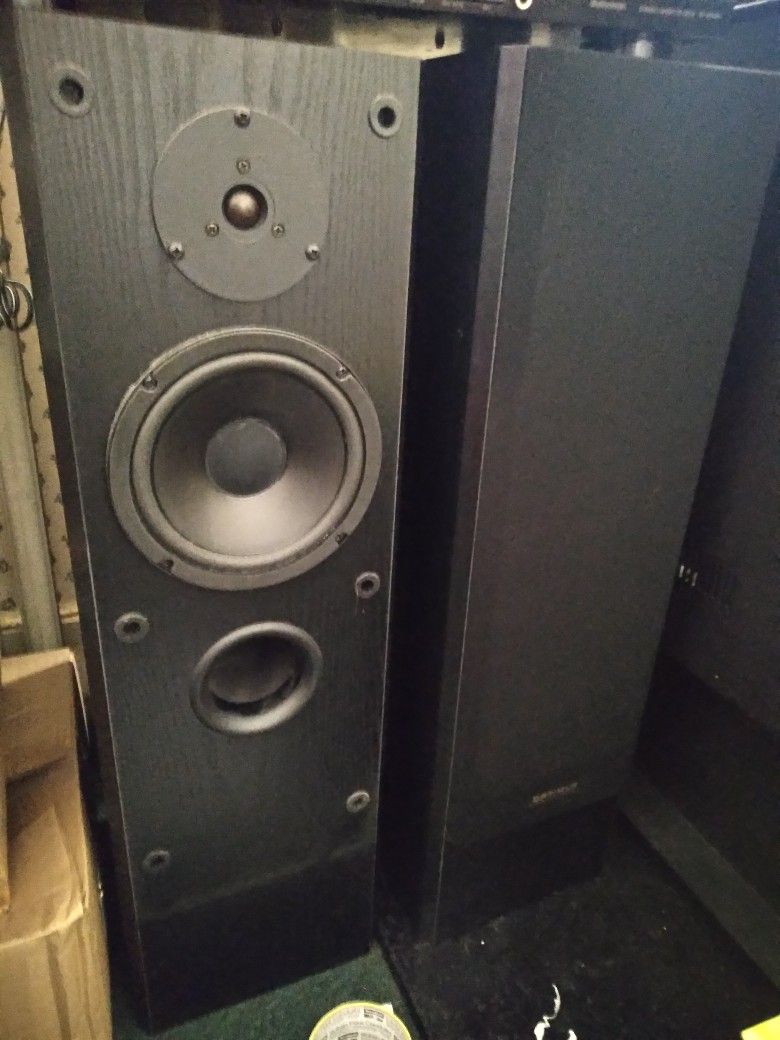 Optimus STS 600 Mini Tower Speakers