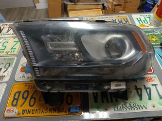 16-20 Dodge Durango Left Driver Side Headlight HID Original