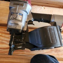 Pneaumatic Framing nailers