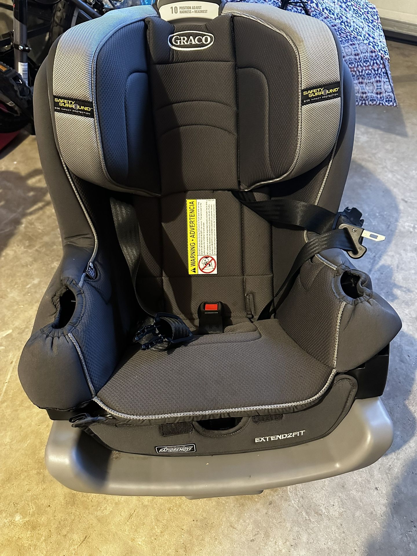 Graco Extend2Fit Convertible Car Seat