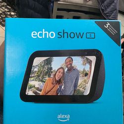 Echo Show 5 ( 3rd. Generation ) Brand New