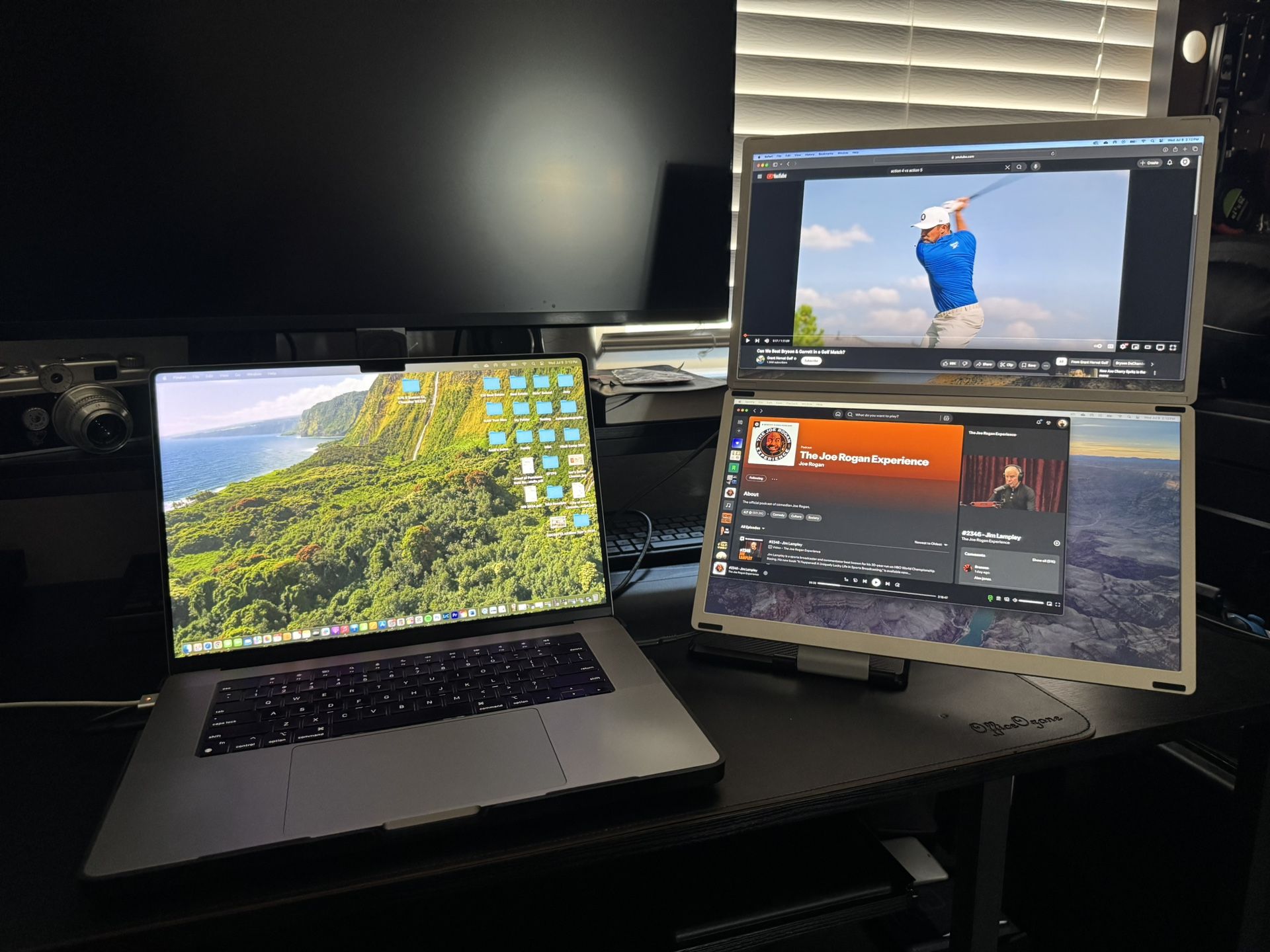 Laptop Screen Extender two 15.6” Monitors