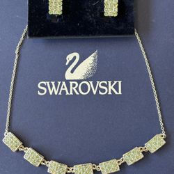 Swarovski Necklace & Clip Earrings Set