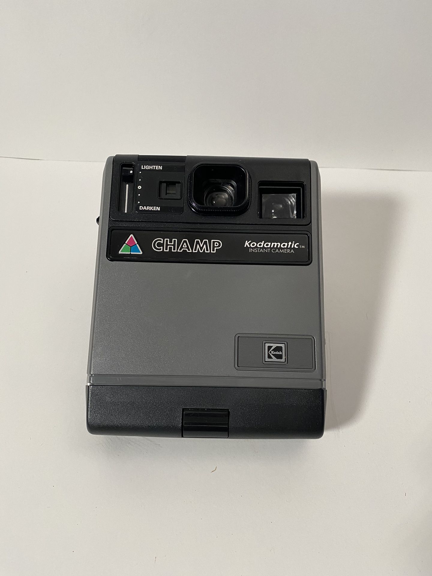 Champ Kodamatic Instant Camera
