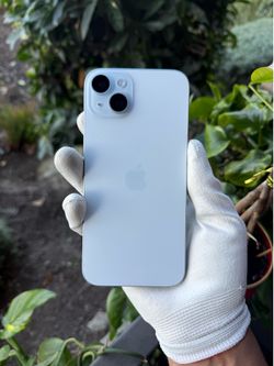 iPhone 15 Plus 128 GB Unlocked 92% Battery Health