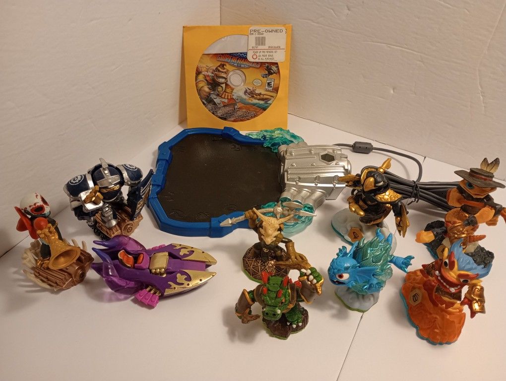 Skylanders Superchargers Game Bundle 