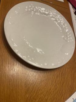 55 Plates Total.  20 Plates Of Lg 20 Medium And 15 Small