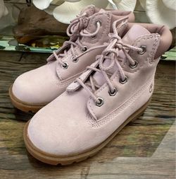 Timberland boots girl