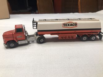 Texaco tanker truck - antique