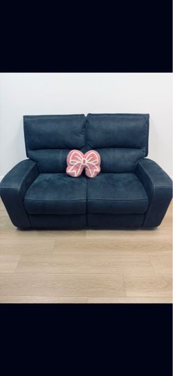Free sofa Doral area