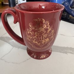 Hogwarts Seal Mug