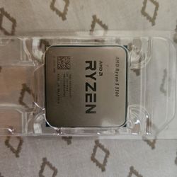 I am selling the three pieces; I could also sell them separately.