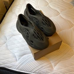 foam runner onyx