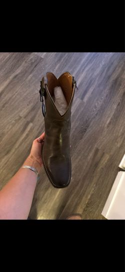 Cleo and wolf boots