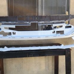 2024 Hyundai Elantra Front Bumper. OEM