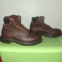 RED WING BOOTS SZ 9