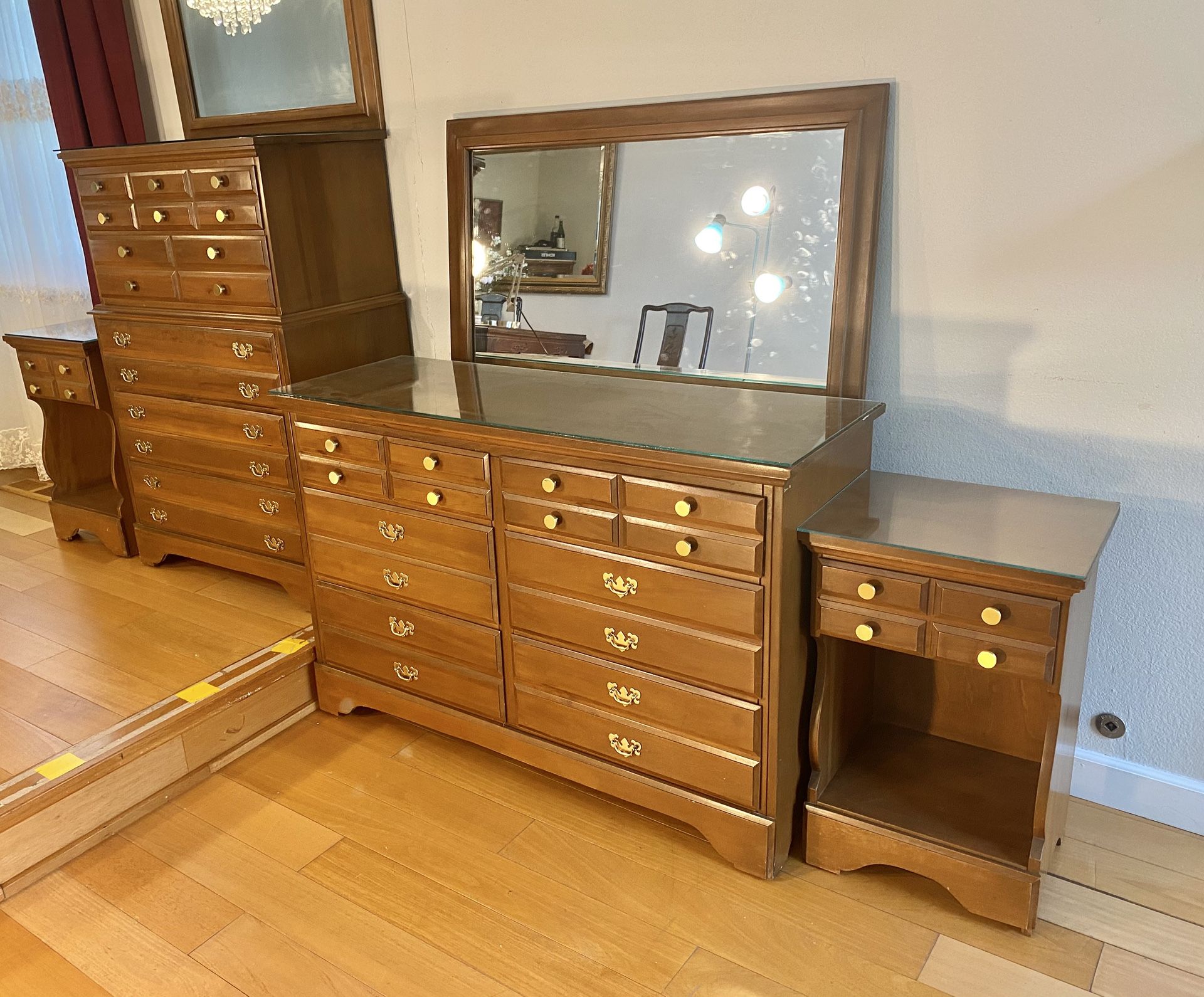 Solid Wood Bed Room Set