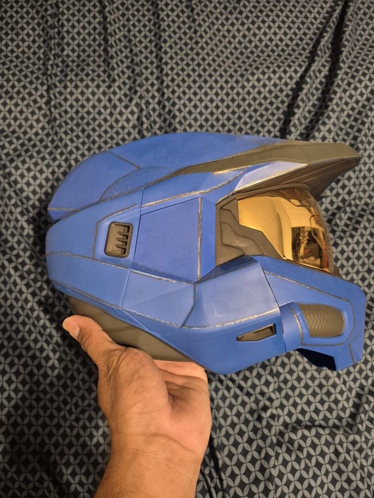 Halo Spartan Video Game Helmet Collectible