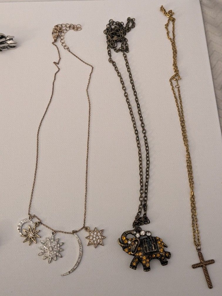 Beautiful Unique Neckaces