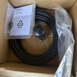 Bosch B40-MB50 Outdoor Multiband Antenna Cell, 50ft Matte Black, F01U326559