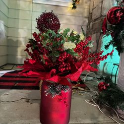 Christmas Red Vase With Flowers 
