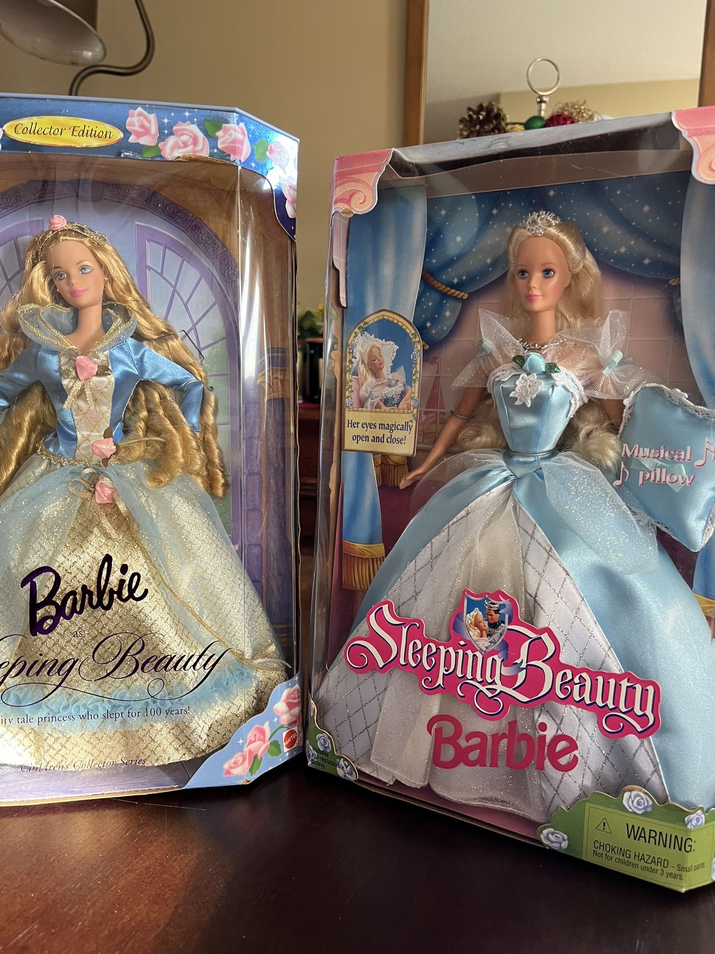 2 Vintage Sleeping Beauty Barbie’s