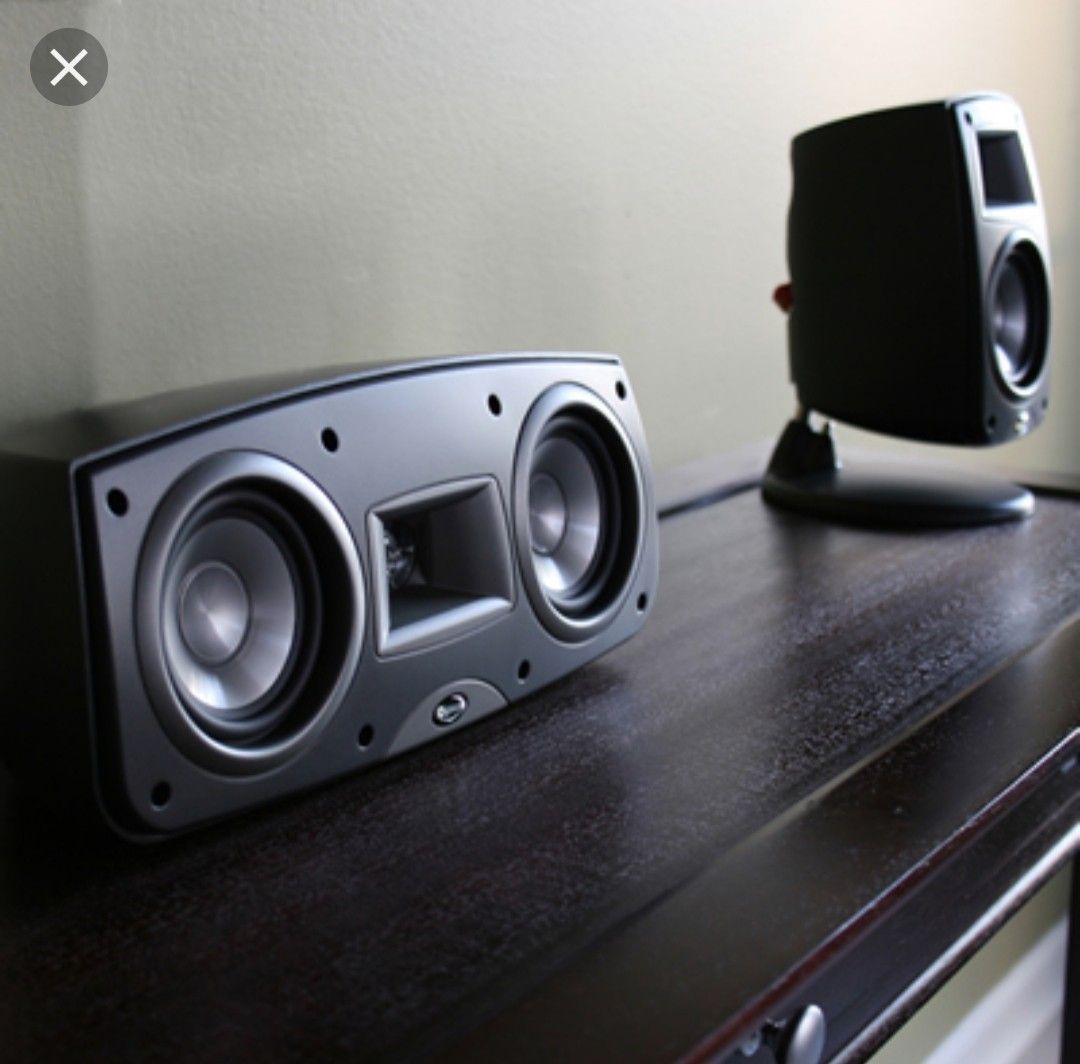 The Klipsch Synergy Quintet III W/ Or without slamming 10in klipsch powered sub
