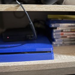 Sony PS4 Slim w/ PSVR and 8 Games