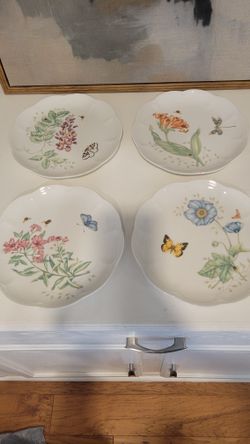 Lenox Butterfly Meadow Salad plates