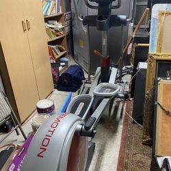 Freemotion Eliptical 