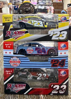 3 NASCAR Cars 1:64 Officially licensed NASCAR product with authentic livery
