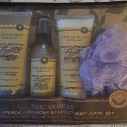 NEW,TUSCAN HILLS FRENCH LAVENDER BODY CARE SET