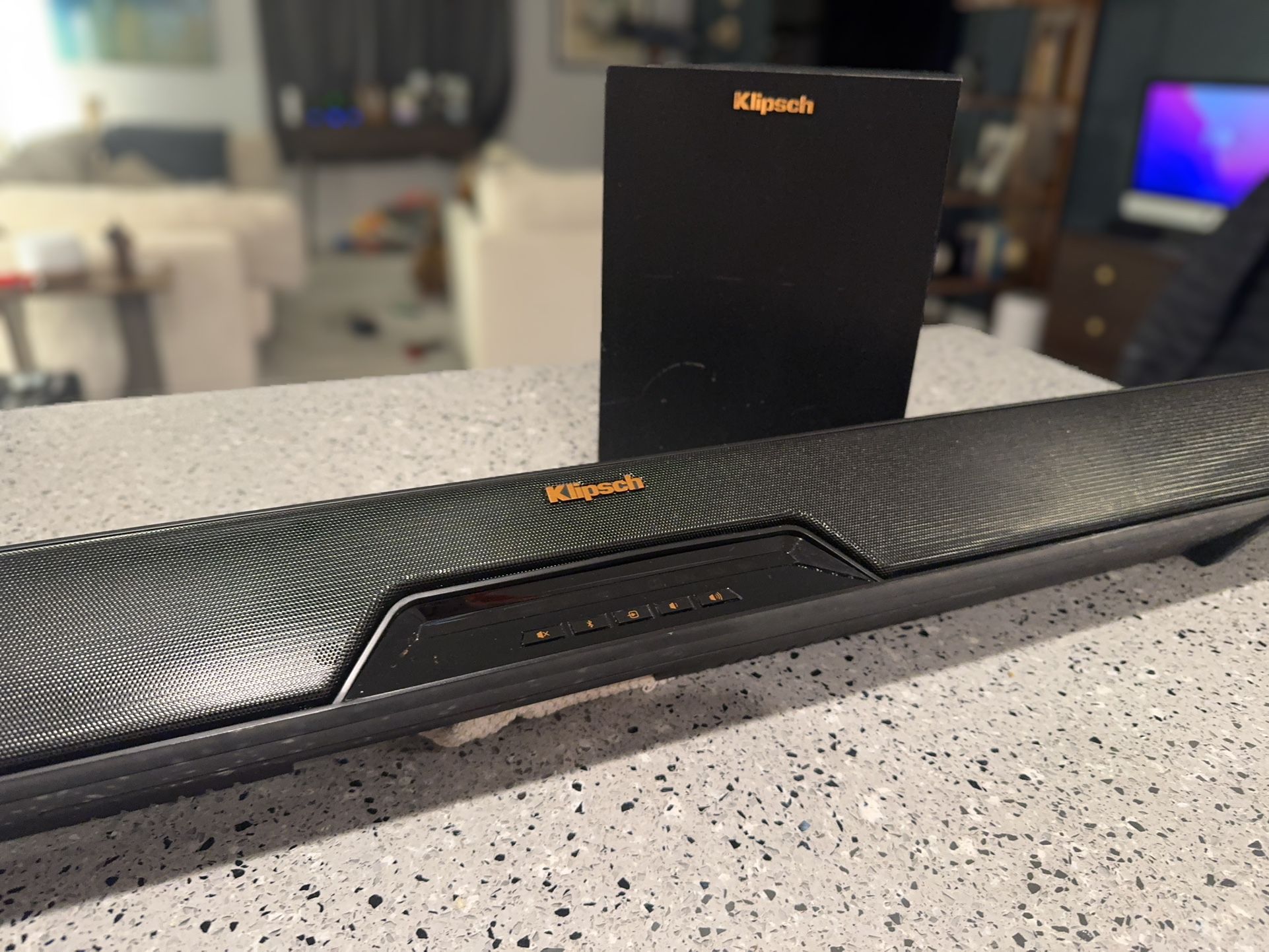 Klipsch Soundbar And Subwoofer RSB-8