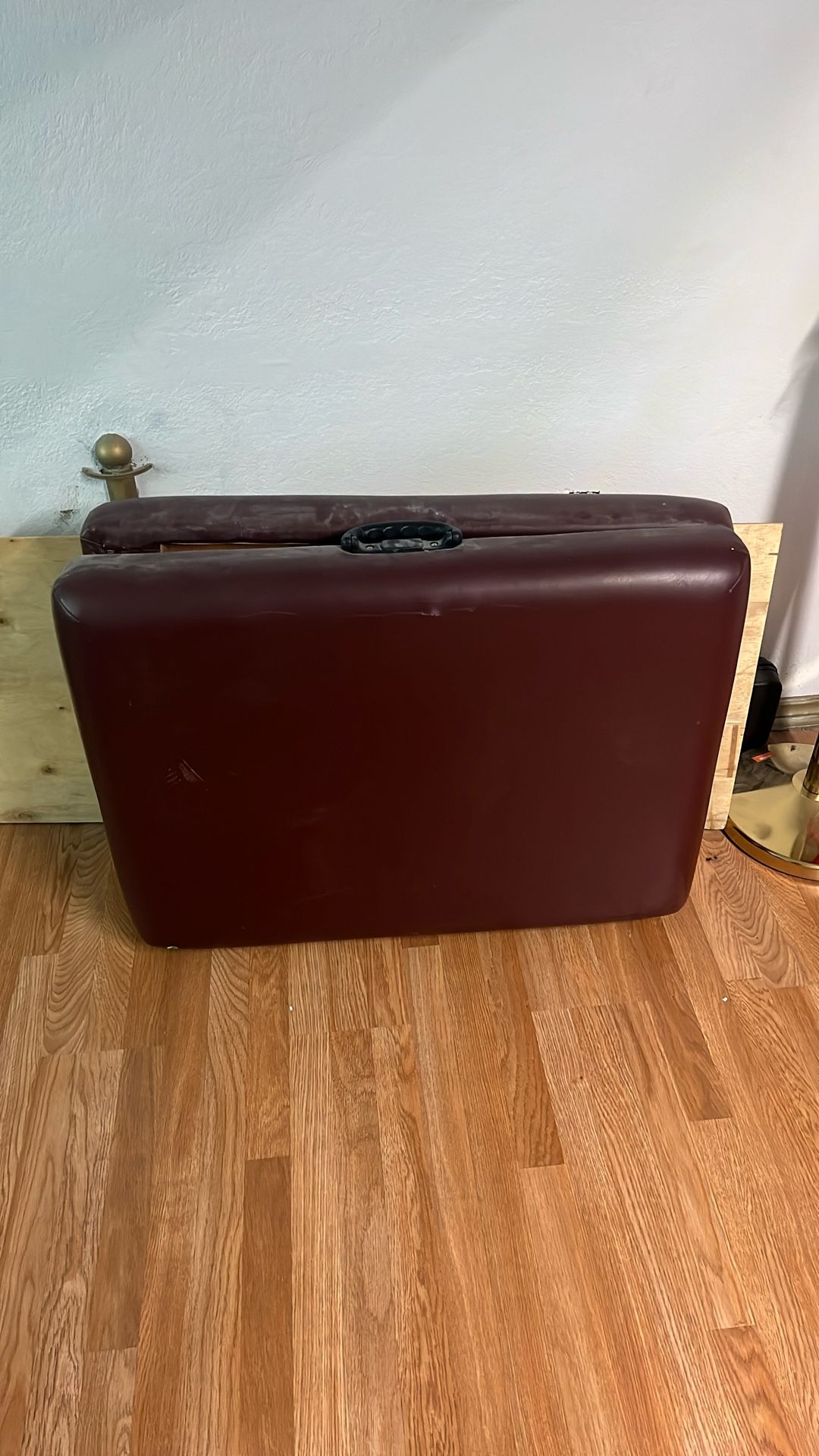 Portable Massage Table