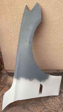 09-15 BMW 7 Series Right Passenger Fender