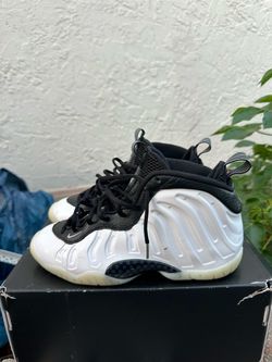 Size 6.5y - Nike Little Posite One GS White Metallic Black Youth DV2238-100