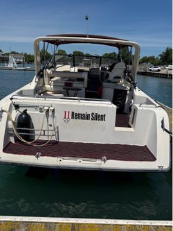 1991 Silverton Express cruiser 340