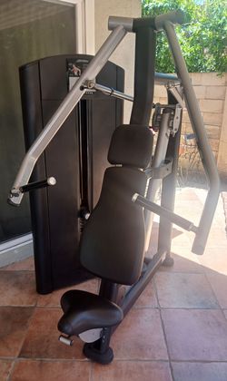 Life Fitness Signature Chest Press, Hammer Strength Technogym Icarian Precor Panatta Exercise Gym Equipment