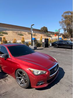 2015 Infiniti Q50