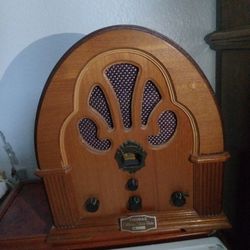 Thomas Collectors Radio