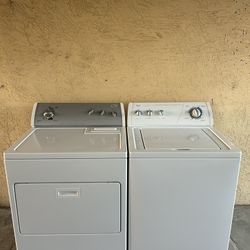Washer&Dryer Set Whirlpools 30 Day Warranty 