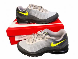 Nike Air Max Invigor Sneakers Grey Volt