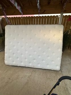 Queen Mattress NO BOX