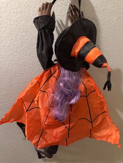 WITCH HALLOWEEN DECOR 26” TO DISPLAY ON A TREE WITCH CRASHES INTO TREE