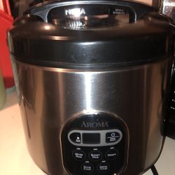 Aroma Rice Cooker/ Slow Cooker