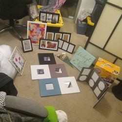 Wall Hangings And Picture Frames