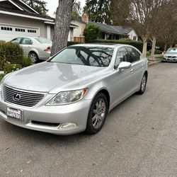 2007 Lexus LS 460